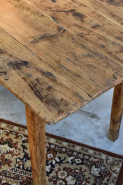 Table de ferme