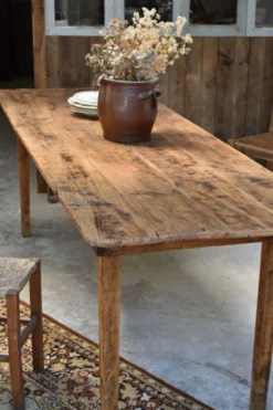 Table de ferme