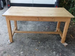 Table de ferme