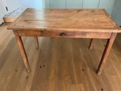 Table de ferme