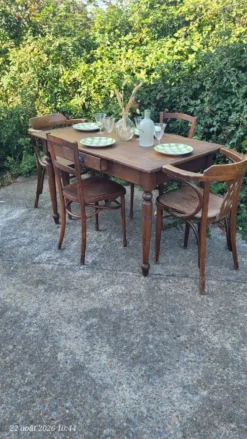 Table de ferme