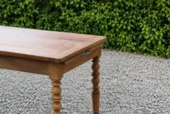 Table de ferme ancienne en bois – pieds tournés, tiroir et rallonge d’appoi