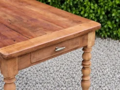 Table de ferme ancienne en bois – pieds tournés, tiroir et rallonge d’appoi