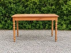 Table de ferme ancienne en bois – pieds tournés, tiroir et rallonge d’appoi