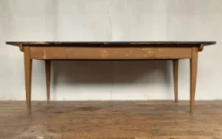 Table de ferme bistrot