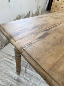Table de ferme, bistrot en hêtre 1900