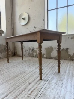 Table de ferme, bistrot en hêtre 1900