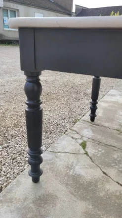 Table de ferme bistrot patiné ancienne, un tiroir