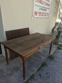Table de ferme, bistrot, rustique en chêne massif