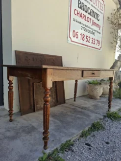 Table de ferme, bistrot, rustique en chêne massif