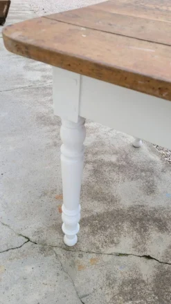 Table de ferme bistrot rustique en chêne piètements louis philippe -2m