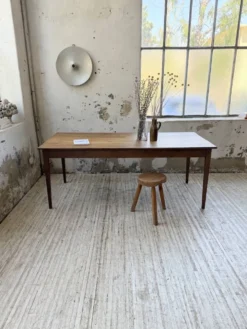 Table de ferme chêne pieds fuseaux 1950