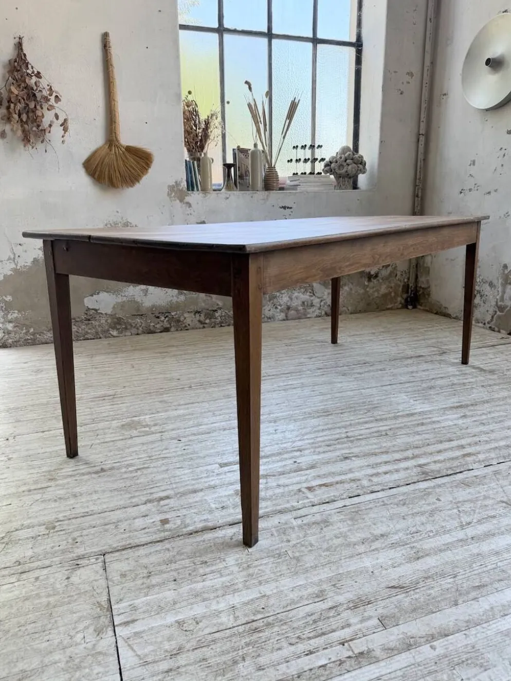 Table de ferme chêne pieds fuseaux 1950