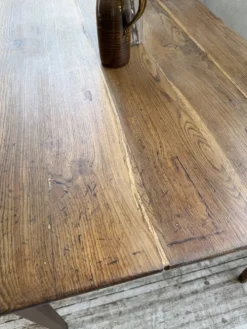 Table de ferme chêne pieds fuseaux 1950