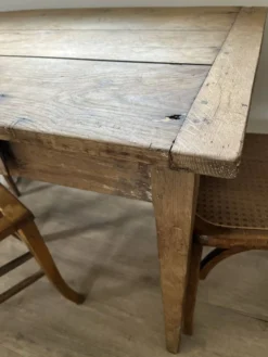 Table de ferme en chêne
