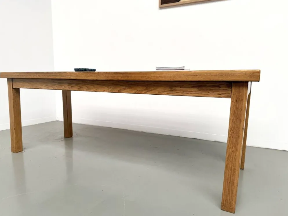 Table de ferme en chêne massif, pieds carrés, un tiroir, France, années 196