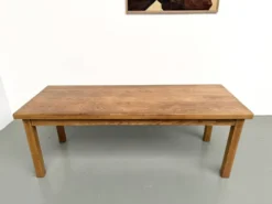 Table de ferme en chêne massif, pieds carrés, un tiroir, France, années 196
