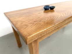 Table de ferme en chêne massif, pieds carrés, un tiroir, France, années 196