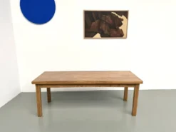Table de ferme en chêne massif, pieds carrés, un tiroir, France, années 196