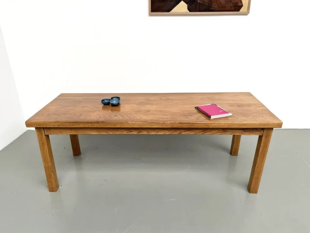 Table de ferme en chêne massif, pieds carrés, un tiroir, France, années 196