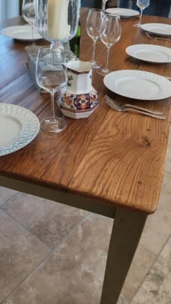 Table de ferme en chêne massif ,2 tiroirs, 2 rallonges,