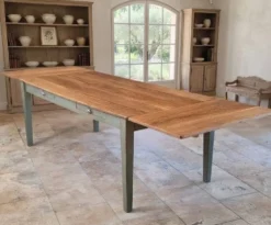 Table de ferme en chêne massif ,2 tiroirs, 2 rallonges,