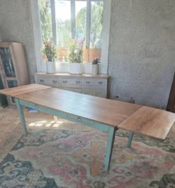 Table de ferme en chêne massif ,2 tiroirs, 2 rallonges,