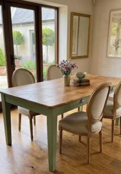 Table de ferme en chêne massif ,2 tiroirs, 2 rallonges,