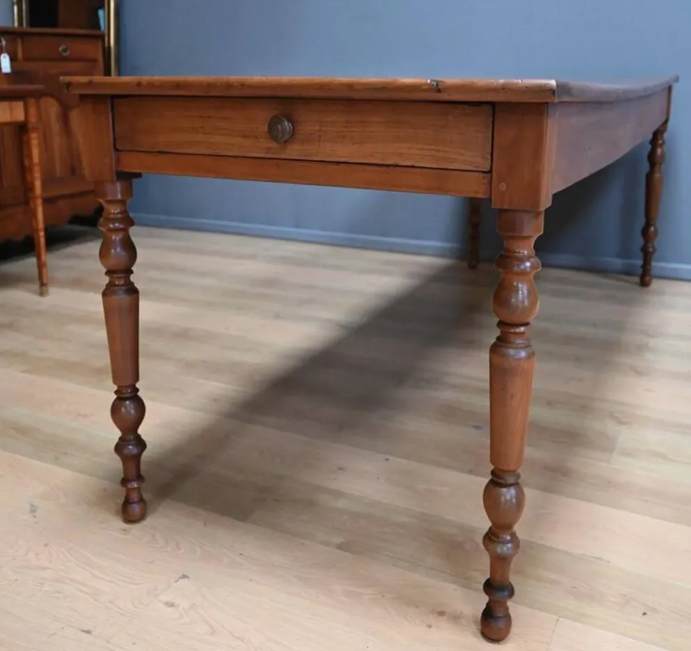 Table de Ferme en Merisier, style Louis Philippe – Milieu XIXe