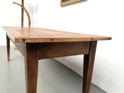 Table de ferme en noyer massif, années 50