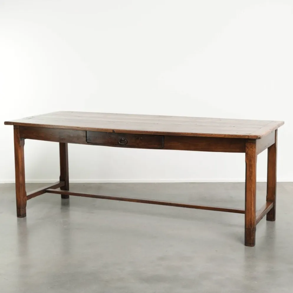 Table de ferme française du XVIIIe siècle en chêne et en bois fruitier.