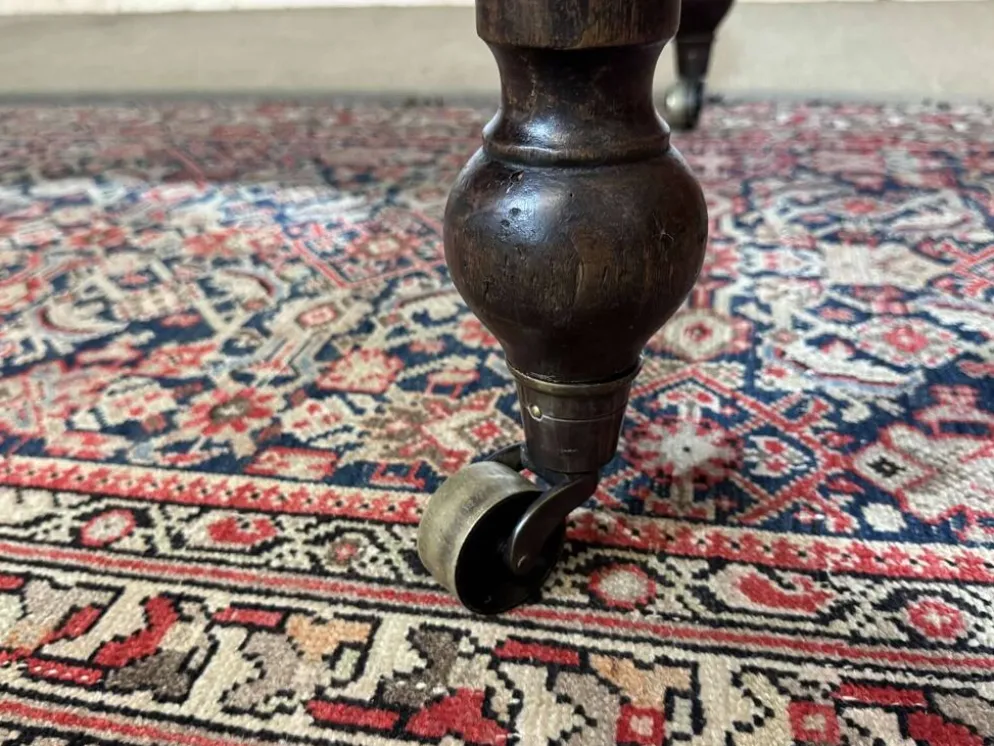 Table de ferme 19ème, plateau en sapin et piétement en peuplier