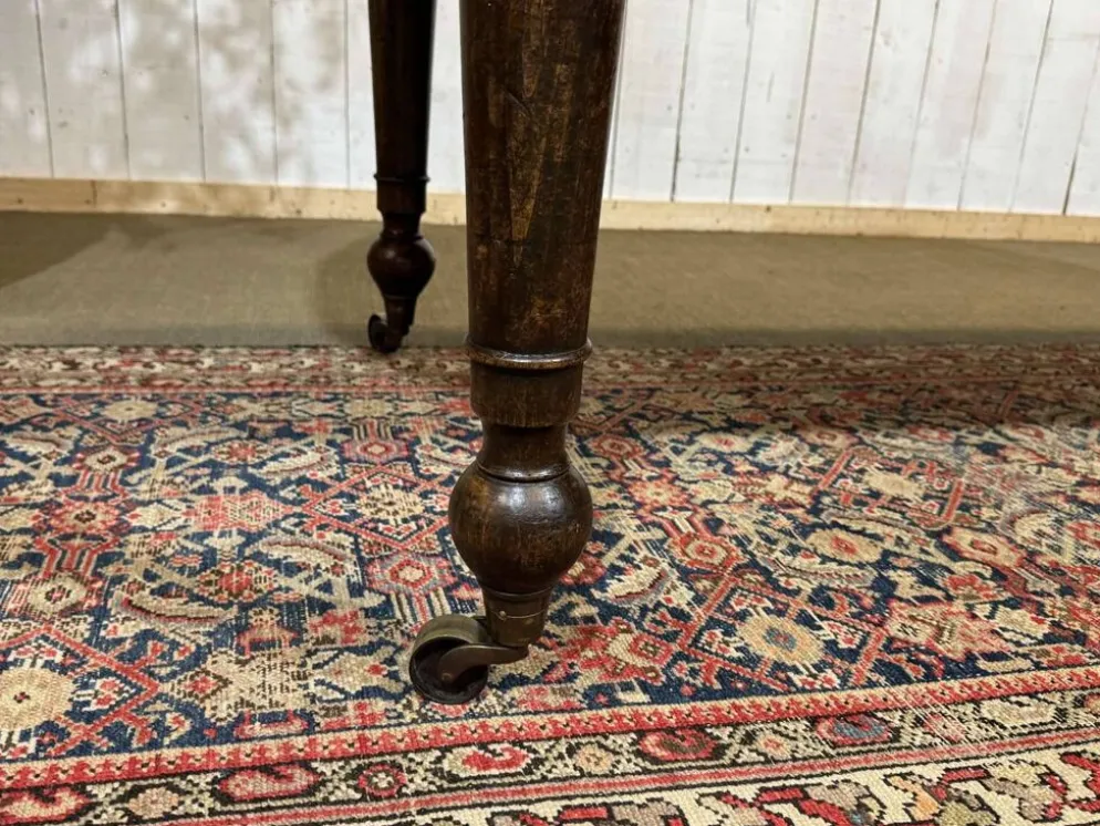 Table de ferme 19ème, plateau en sapin et piétement en peuplier