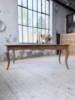 Table de ferme merisier pieds galbés XIXème