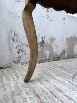 Table de ferme merisier pieds galbés XIXème