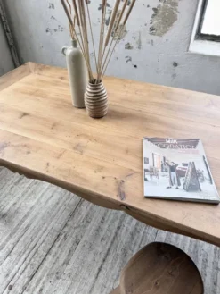 Table de ferme merisier pieds galbés XIXème