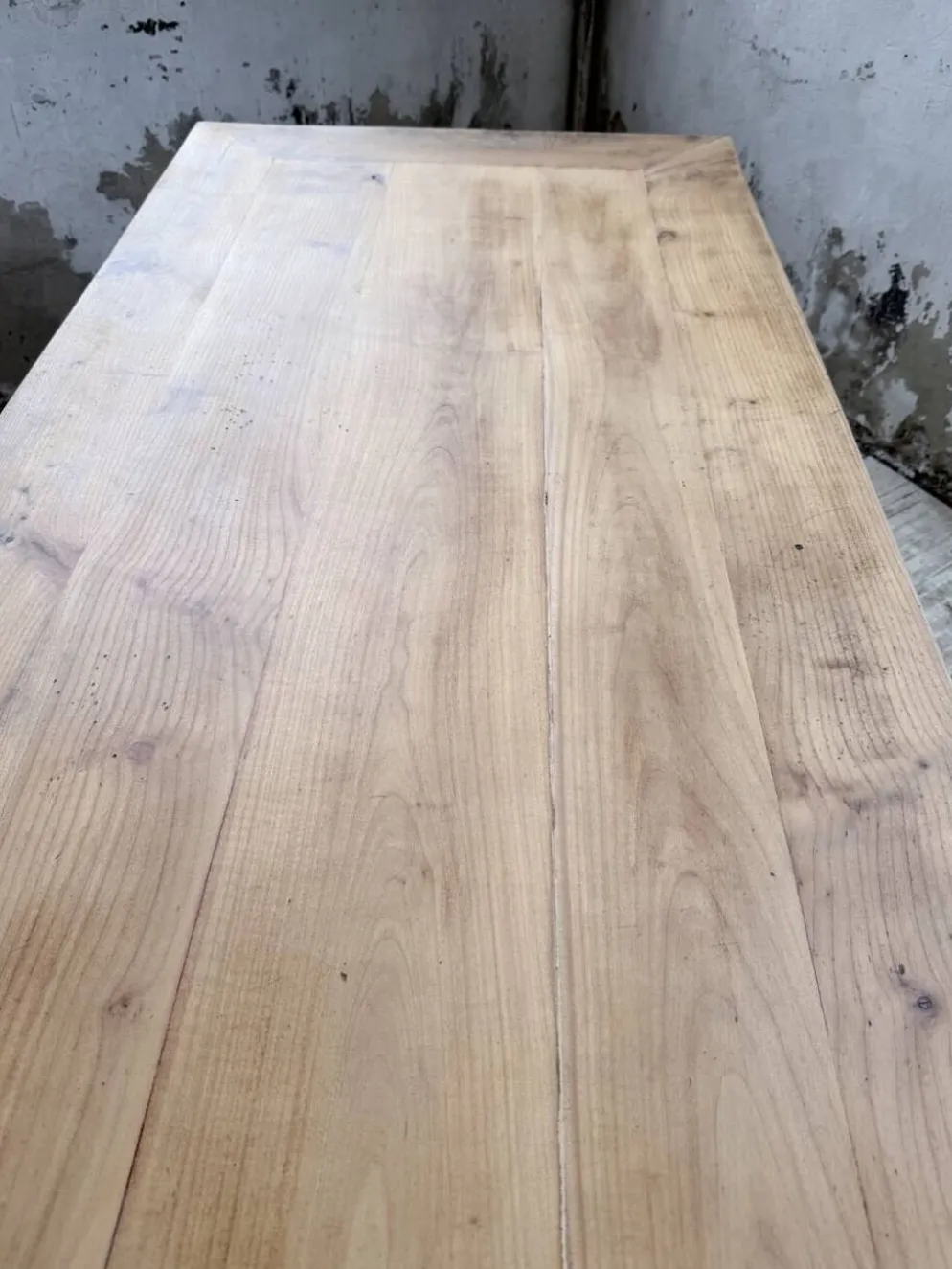Table de ferme merisier pieds galbés XIXème