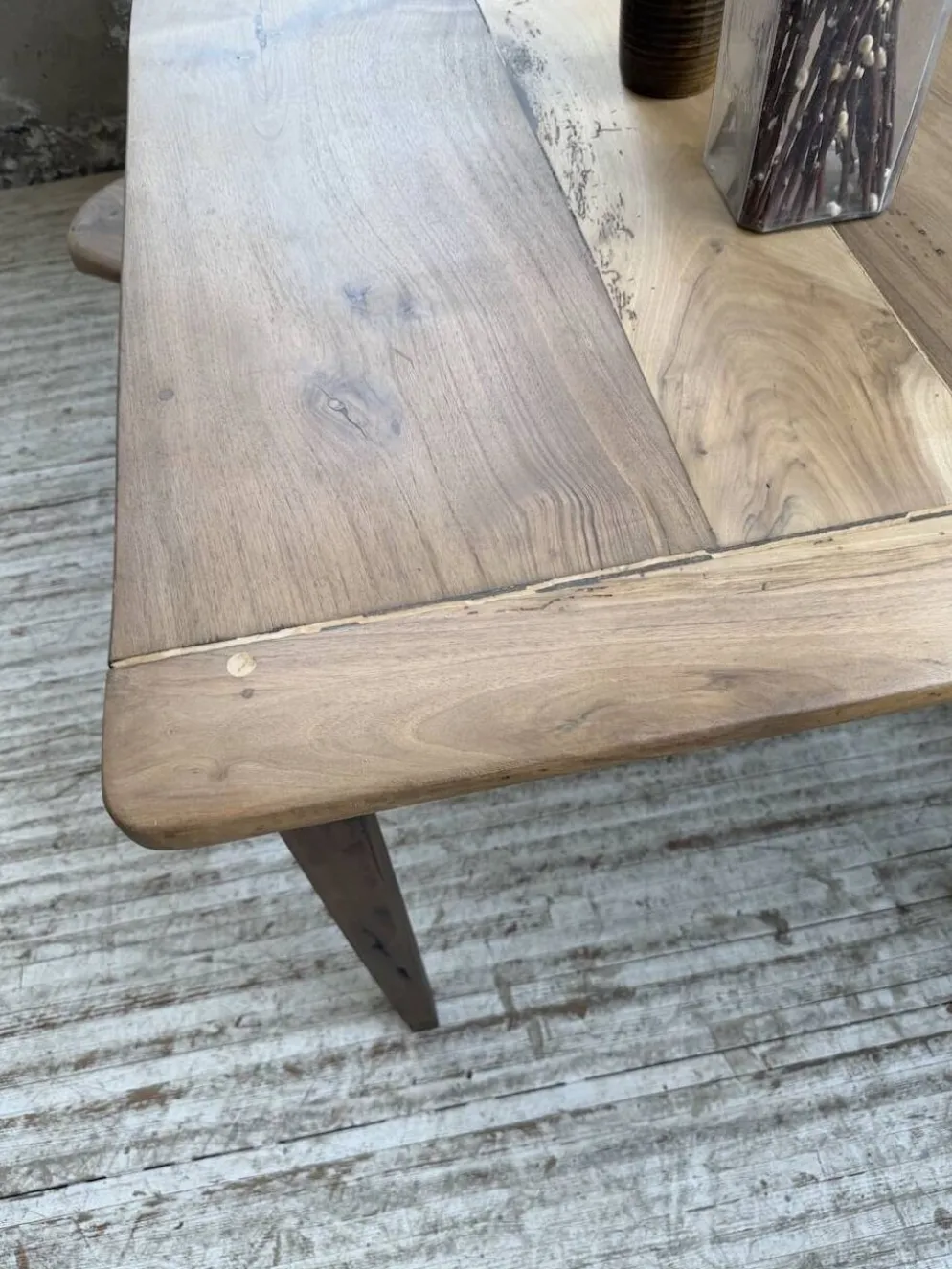 Table de ferme noyer pieds fuseaux 1950