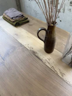 Table de ferme noyer pieds fuseaux 1950