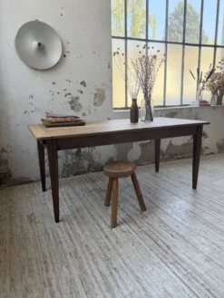 Table de ferme noyer pieds fuseaux 1950