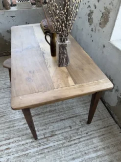 Table de ferme noyer pieds fuseaux 1950