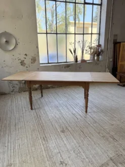 Table de ferme noyer à rallonges 150-250cm