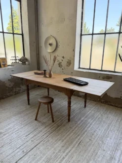Table de ferme noyer à rallonges 150-250cm