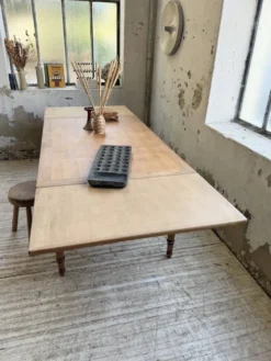 Table de ferme noyer à rallonges 150-250cm