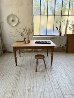 Table de ferme noyer à rallonges 150-250cm