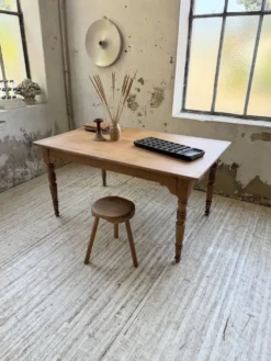 Table de ferme noyer à rallonges 150-250cm