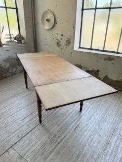 Table de ferme noyer à rallonges 150-250cm