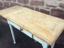 Table de ferme ou bistrot vintage 1920 brasserie france shabby chic