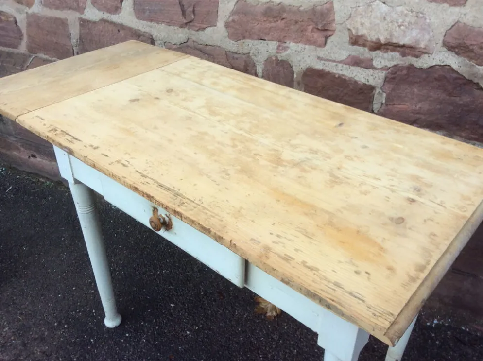 Table de ferme ou bistrot vintage 1920 brasserie france shabby chic
