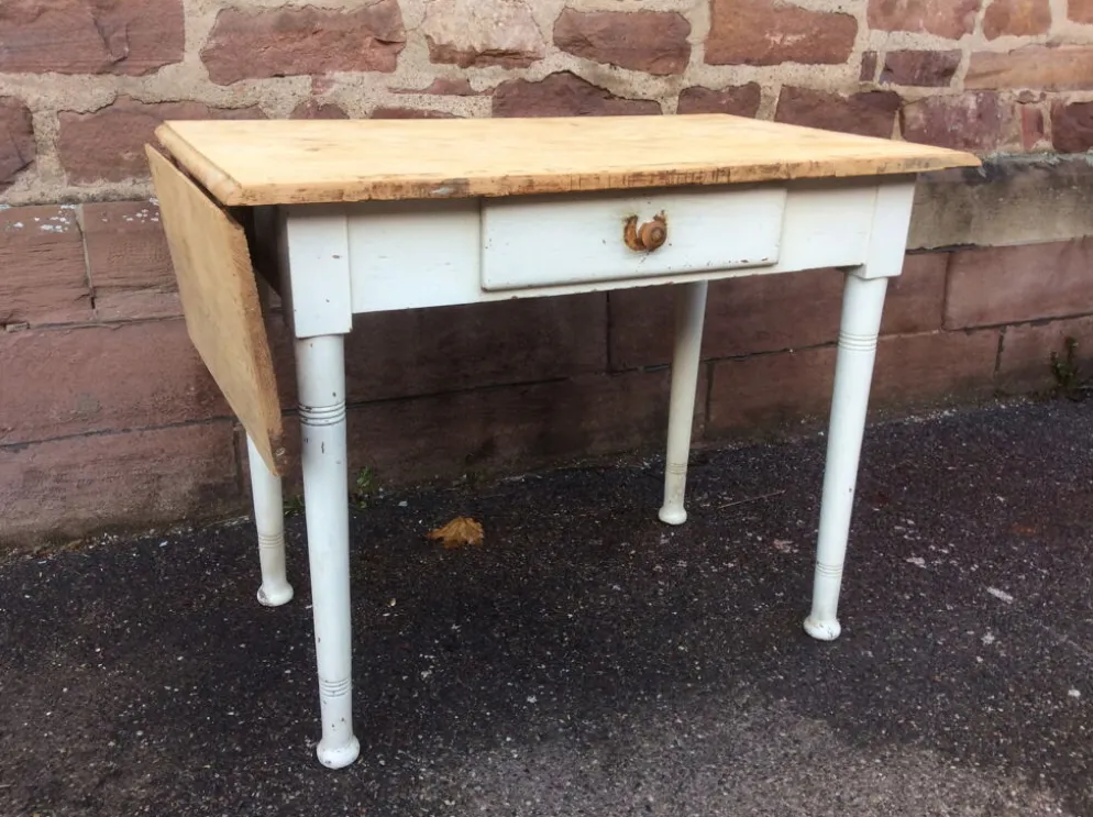 Table de ferme ou bistrot vintage 1920 brasserie france shabby chic